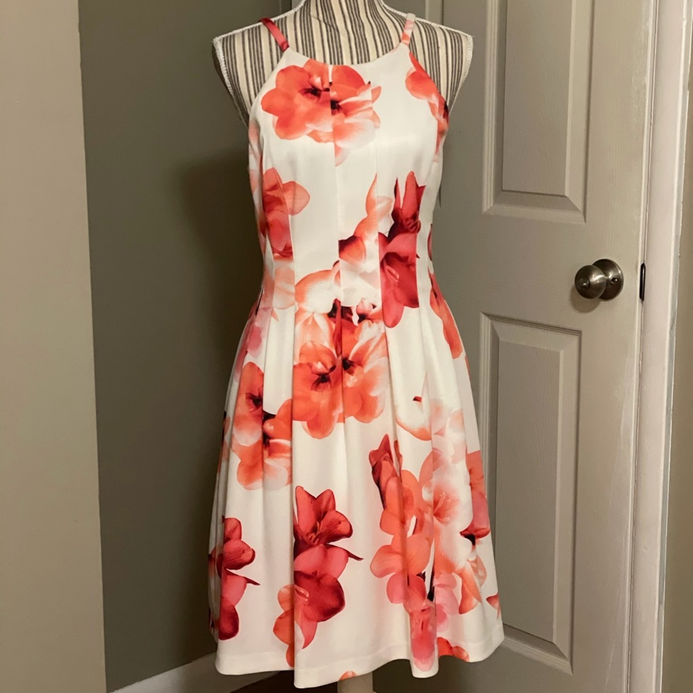 🍓 Calvin•Klein 🍓 Pink Floral Dress